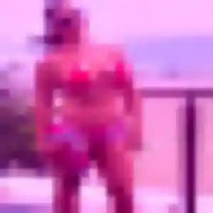 Découvre Naomie, 29 ans à Peyzieux-sur-Saône gratuitement