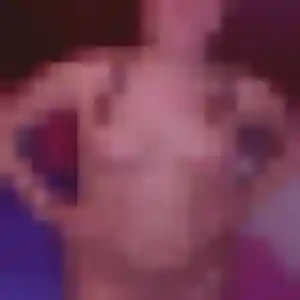 Éva, femme de 34 ans veut plan cul à Plaine-de-Walsch