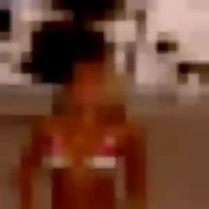 Photo privée de Henriette, 38 ans à Plan-de-Cuques - rencontre sans lendemain