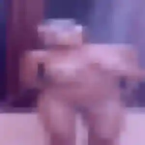 Vanessa, femme de 28 ans propose plan cul à Pleugueneuc