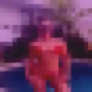 Photo de Nafi à Plougrescant (41 ans) - plan cul gratuit