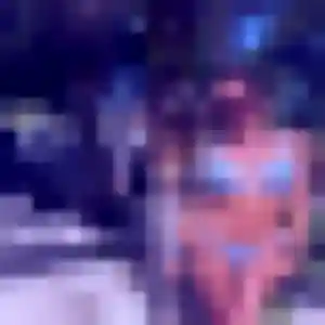 Nassira, 45 ans, en ligne à Plougrescant pour une rencontre coquine