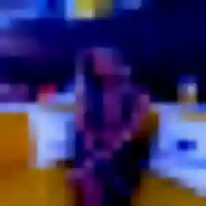 Photo privée de Wambui, 31 ans à Plourin-lès-Morlaix - plan discret