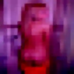 Photo privée de Ehui, 28 ans à Poey-de-Lescar - rencontre coquine
