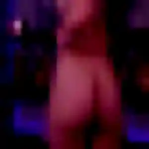 Découvre Dalila, 27 ans à Pollionnay en privé