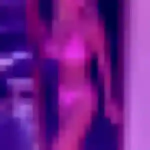 Faustine, 26 ans, disponible à Pompignan pour une rencontre coquine
