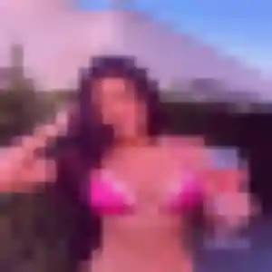 Amira, 40 ans, cherche un plan cul à Pontmain