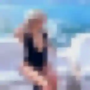 Photo sexy de Mabinty, 22 ans à Pontmain - plan discret