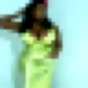 Photo sexy de Toyin, 27 ans à Pordic - rencontre sans lendemain