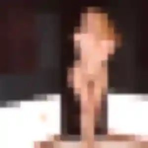 Rejoins Awa, 29 ans à Pornichet en privé