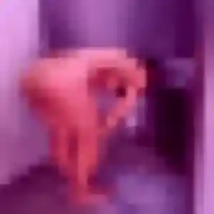 Carine, 29 ans, cherche un plan cul à Poule-les-Écharmeaux