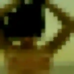 Photo de Selbé à Pourcieux (25 ans) - plan cul anonyme