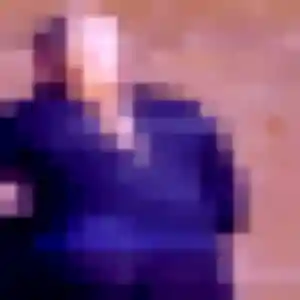 Akinyi, 24 ans, connectée à Pouru-Saint-Remy pour une rencontre coquine