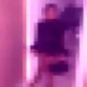 Belle Roxane, 36 ans à Prat - la contacter