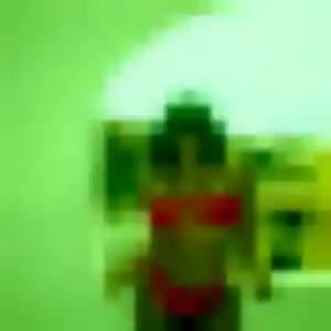 plan cul à Pringy : profil de Aliyah, 37 ans - sans engagement