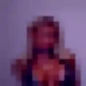 Adwoa, 38 ans, en ligne à Quarante pour une rencontre coquine