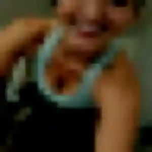 Claudine, fille de 32 ans veut plan cul à Quelaines-Saint-Gault