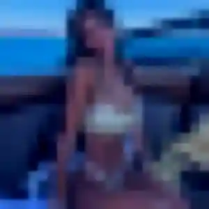 Charmante Adama, 32 ans à Quincampoix - voir sa photo