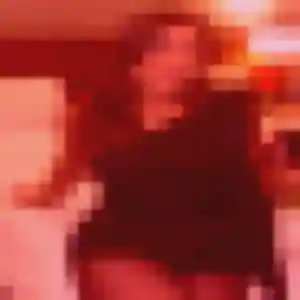 Photo privée de Sanata, 34 ans à Quincié-en-Beaujolais - plan discret