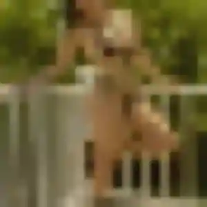 Rejoins Claudine, 32 ans à Raddon-et-Chapendu gratuitement