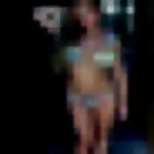 Photo de Dorothée à Rânes (29 ans) - plan cul anonyme