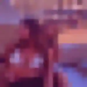 Photo sexy de Neema, 24 ans à Remire-Montjoly - plan discret