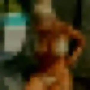 Photo sexy de Zélie, 22 ans à Reynès - rencontre sans lendemain