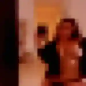 Naomie, 37 ans, connectée à Rians pour une rencontre coquine
