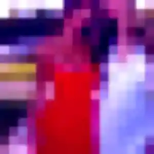 Photo sexy de Téning, 23 ans à Riols - rencontre sans lendemain