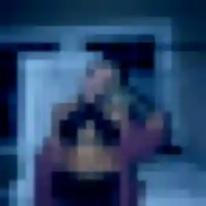 Photo de Éva à Rives-d'Autise (24 ans) - plan cul anonyme