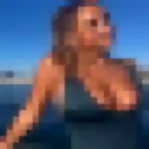 Adunni, fille de 36 ans propose plan cul à Roanne