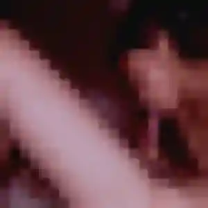 Rencontre Ngoné, 22 ans à Robiac-Rochessadoule en privé