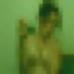 Photo de Zoé à Rochefort-Samson (27 ans) - plan cul anonyme