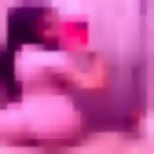 Capucine, 33 ans, veut un plan cul à Rocheservière