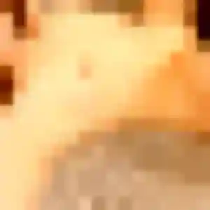 Ronke (27 ans) à Rossfeld attend une rencontre ce soir