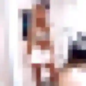 Photo exclusive de Véronique, 24 ans à Rostrenen - rencontre coquine