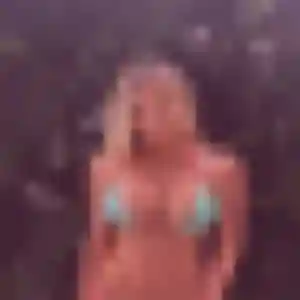 Rachel, 28 ans, en ligne à Roussennac pour une rencontre coquine