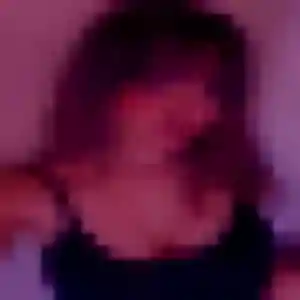 Rejoins Sylvie, 25 ans à Ruynes-en-Margeride gratuitement