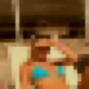 Célestine, 27 ans, connectée à Sadirac pour une rencontre coquine