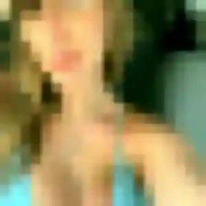 Yasmine, femme de 28 ans propose plan cul à Sagy