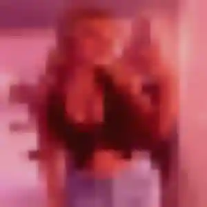 Penda, fille de 23 ans veut plan cul à Saillans