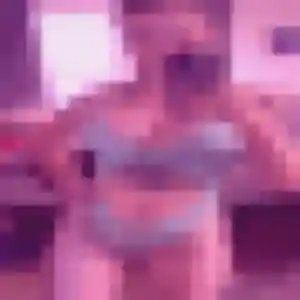 Bintou, 30 ans, connectée à Saint-André-d'Apchon pour une rencontre coquine