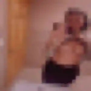 Francine, 34 ans, disponible à Saint-André-de-Majencoules pour une rencontre coquine