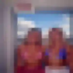 Esi, 40 ans, en ligne à Saint-André-sur-Vieux-Jonc pour une rencontre coquine