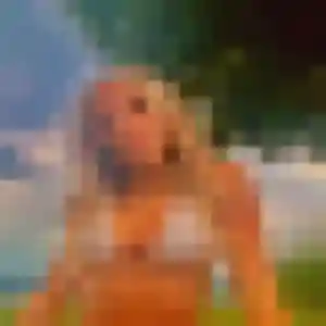 Photo de Béatrice à Saint-Aubin-Celloville (24 ans) - plan cul sans inscription
