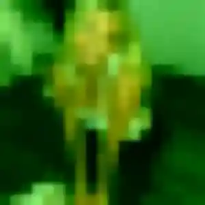 Photo sexy de Ayélé, 26 ans à Saint-Aubin-de-Locquenay - plan discret