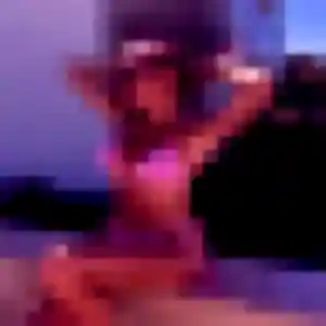 Photo de Brigitte à Saint-Aubin-du-Cormier (35 ans) - plan cul sans inscription