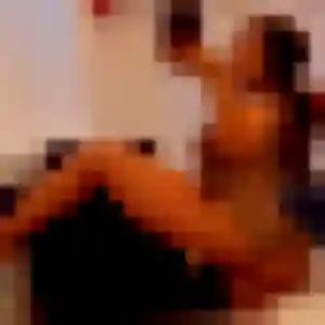 Kadiatou (36 ans) à Saint-Avit attend une rencontre ce soir