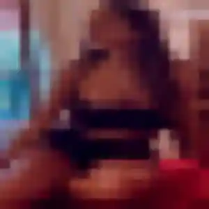 Sexy Solange, 36 ans à Saint-Christophe-de-Double - voir sa photo