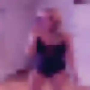 Découvre Upendo, 34 ans à Saint-Cyr-sur-Mer gratuitement
